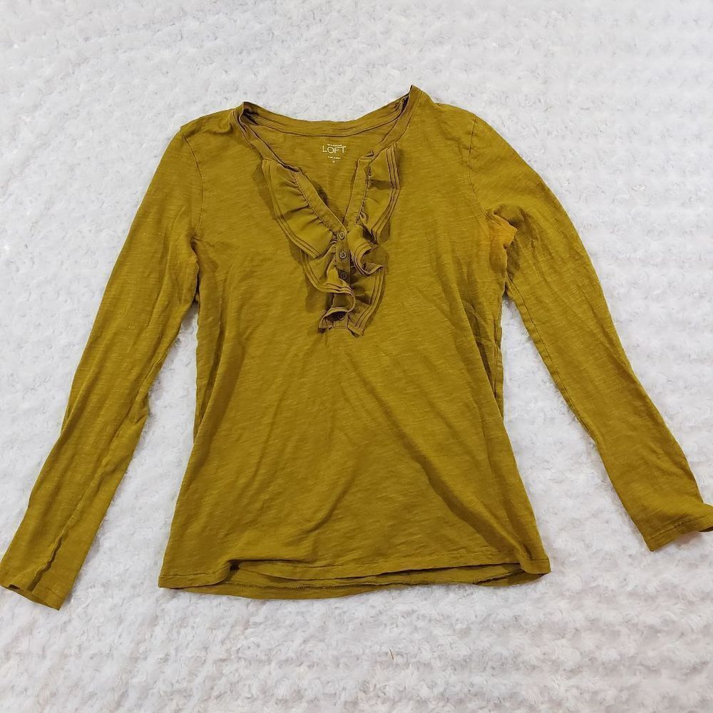 Ann Taylor Loft medium Olive green ruffle neck long sleeve button blouse